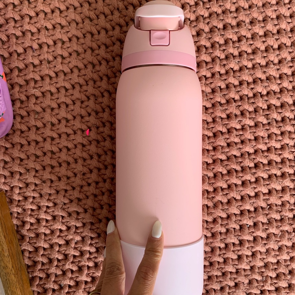 Pink Stainless Travel Water Bottle - Vacuum Insulated